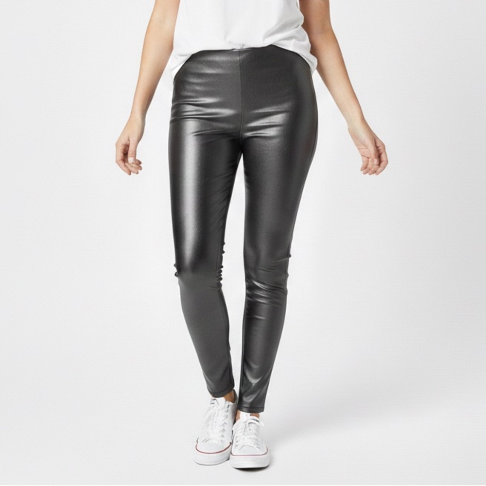 GUESS Women’s Black Faux Leather/Pleather Leggings